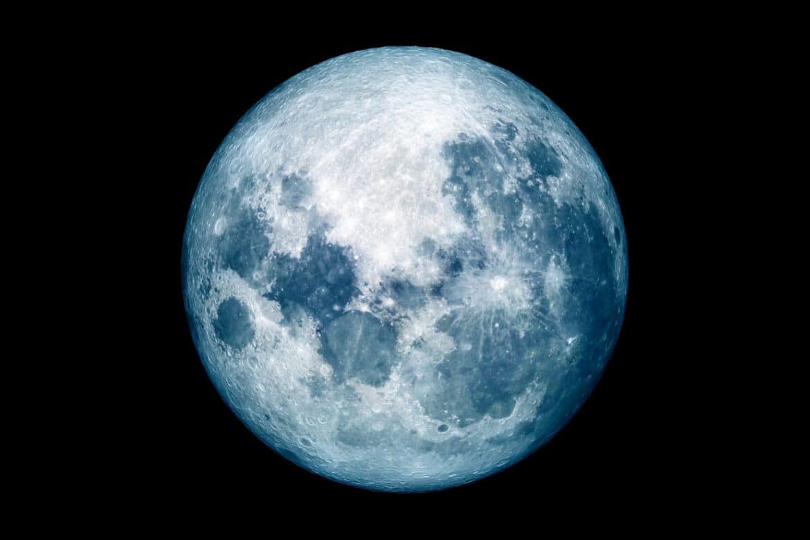 Rare blue supermoon illuminates Israeli skies